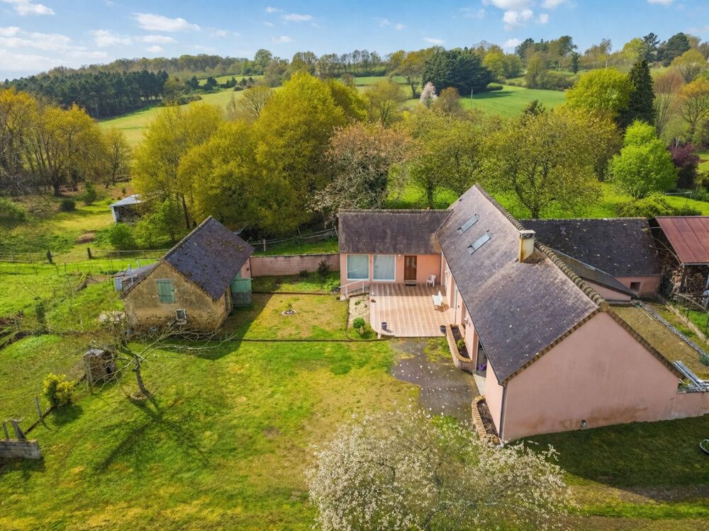 MAISON CAMPAGNE AVEC 2,3 HECTARES