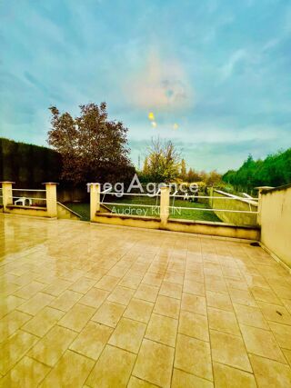  Maison � vendre 6 pi�ces 145 m�