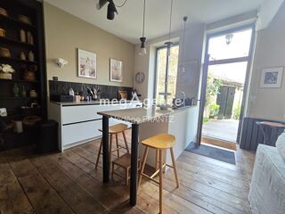  Maison à vendre 8 pièces 215 m²