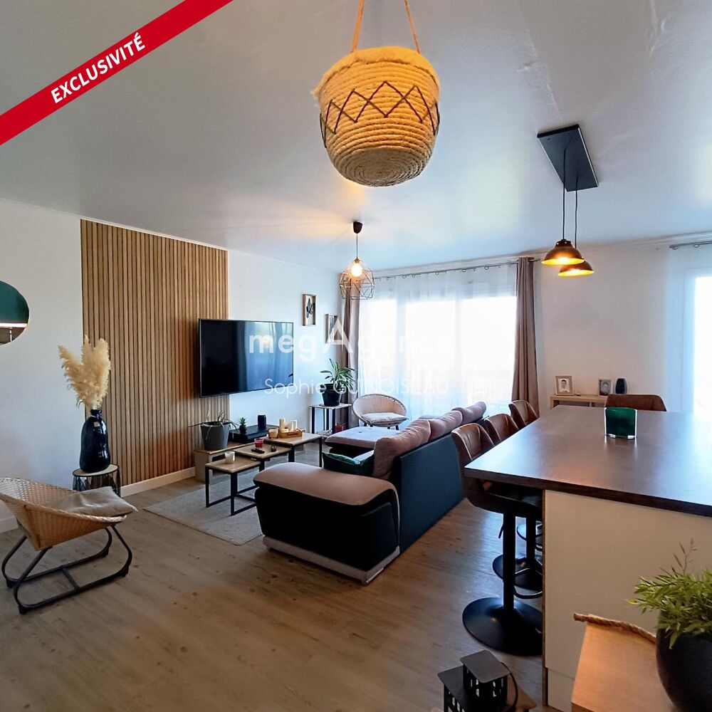 Vente Appartement Les Richardières - Appartement T3 : 2 chambres, balcon, ascenseur. Cholet