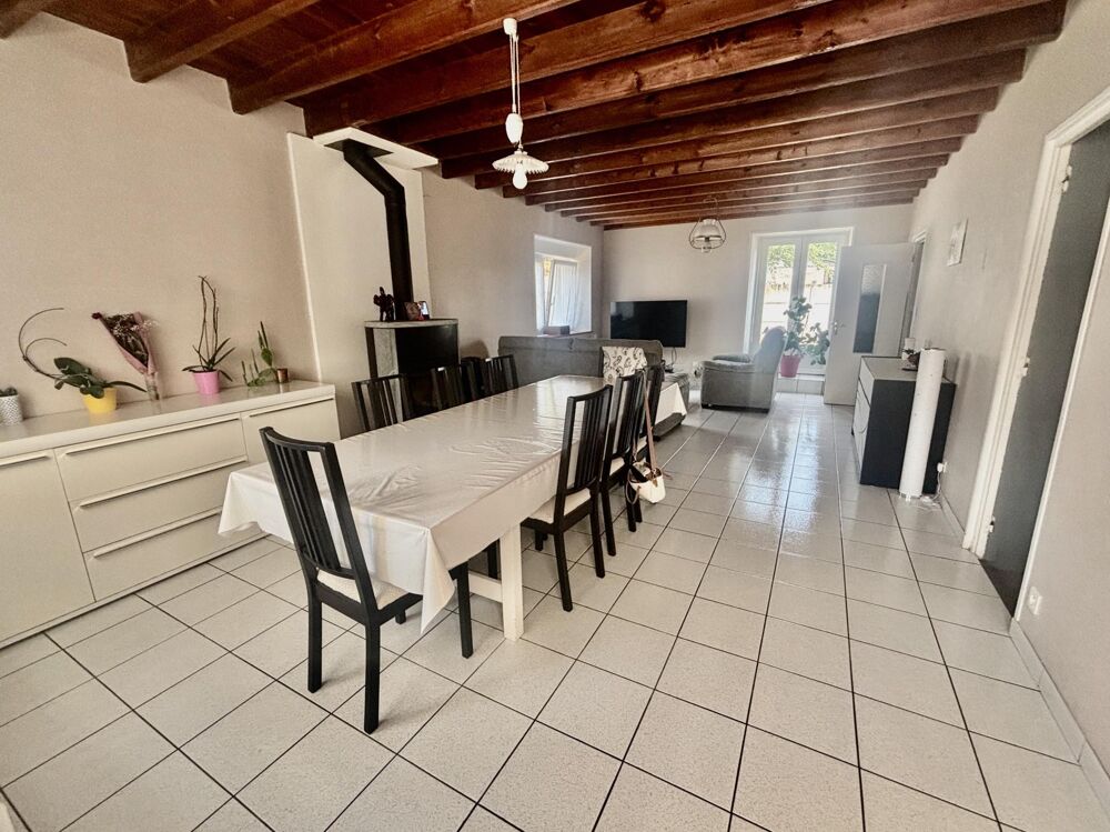 Vente Maison Maison avec dépendances et 6920 m² de terrain Saint-laurent-de-cuves