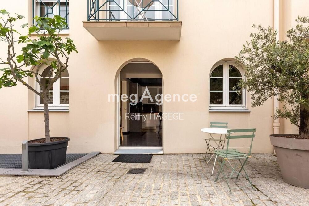 Appartement 8 pièces 185 m2