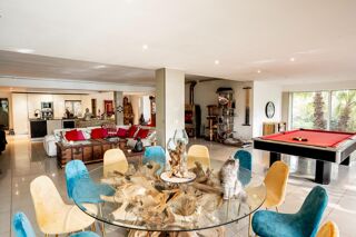  Maison � vendre 10 pi�ces 308 m�