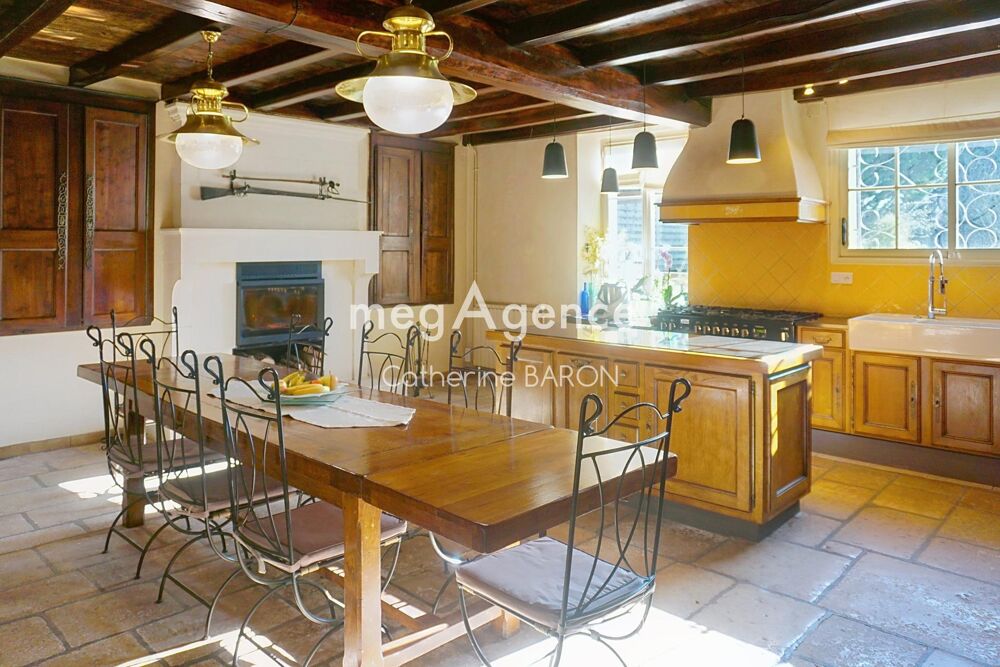 Vente Maison Élégante propriété de caractère avec 2 gîtes indépendants, piscine chauffée Beauvoir-sur-niort