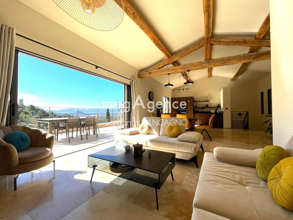 Taradeau  Villa contemporaine 150 m² avec piscine à débordement et vue panoramique