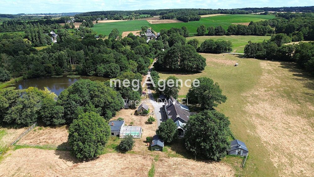 Ensemble immobilier de 3 maisons sur 3 hectares