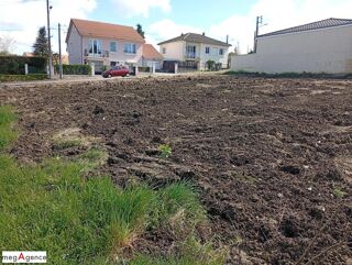  Terrain à vendre 700 m²