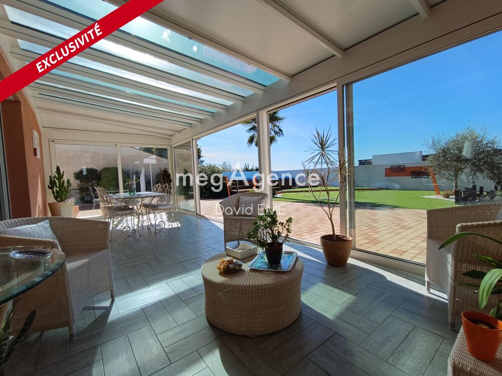 Vente Maison 6 Pièces, 166 m2, 4 chambres, piscine, AIZENAY Aizenay
