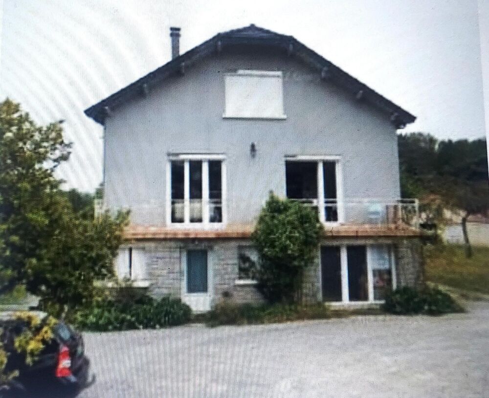 MAISON INDIVIDUELLE RENOVEE 5 chambres  Appartement T2 indépendant  Garage  Terrasse  Jardin