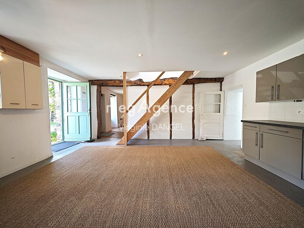 Vente Maison Maison en pierre 95 m² Pleucadeuc