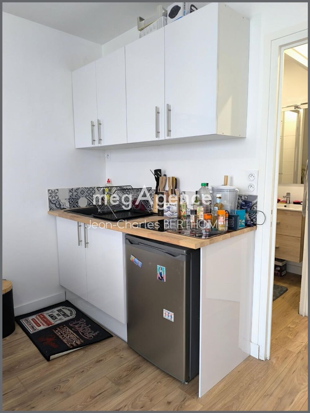 Studio de 26m2 habitable, emplacement idéal.