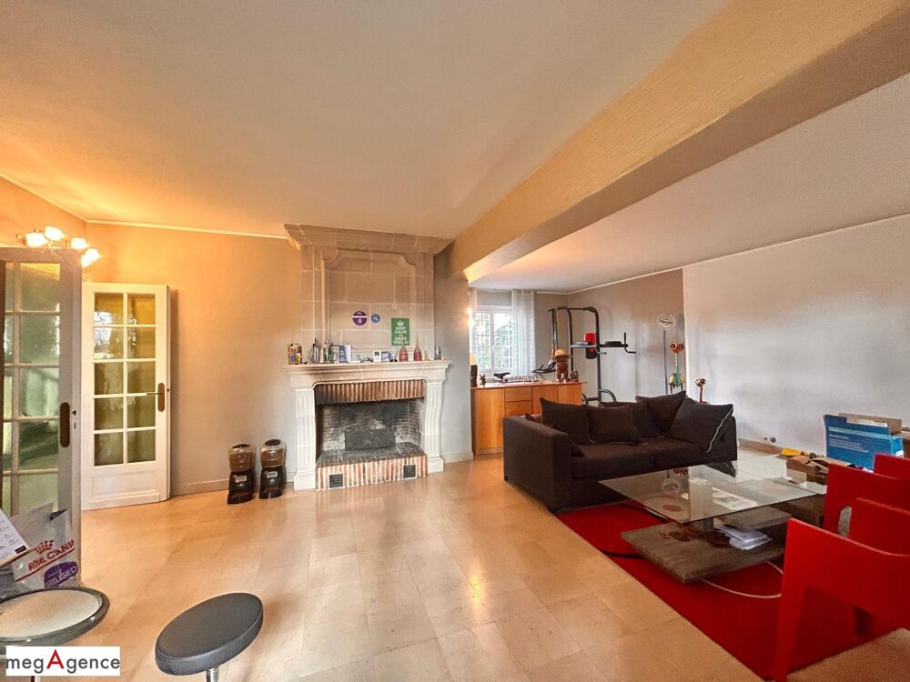 Maison bourgeoise - proche commodités - Avec PISCINE couverte et chauffée