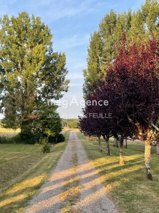  Maison � vendre 10 pi�ces 400 m�