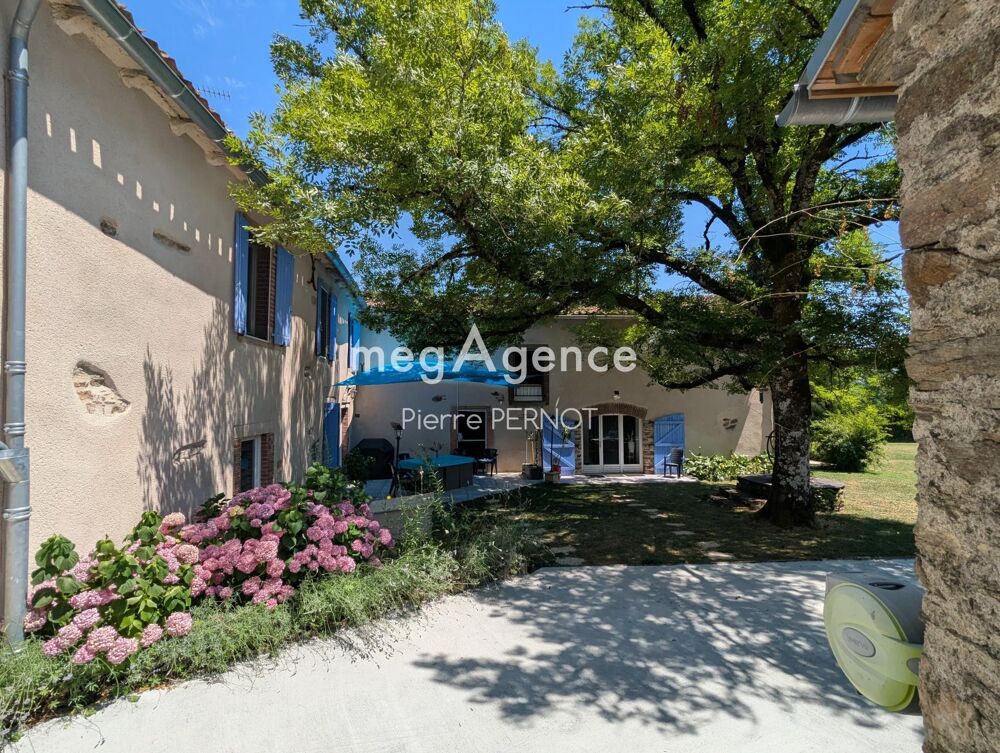 Maison en pierre avec Gîte à 15 minutes d'Albi sur parc d'un hectare
