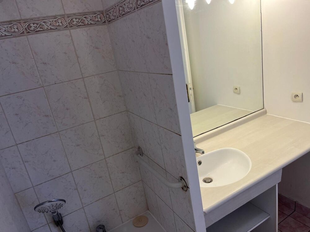 Vente Appartement A vendre:  Charmant appartement de standing de 3 pièces 60m² à Saint-Denis Saint-denis