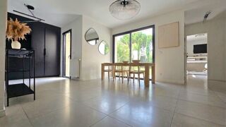  Maison à louer 4 pièces 128 m²