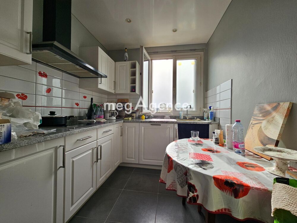 APPARTEMENT 4 PIECES 73 M² AVEC PARKING ET CAVES