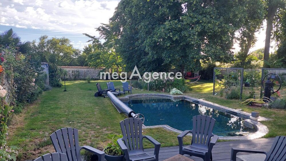 � vendre  Maison Saint-Porchaire (17250)