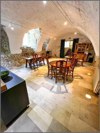  Maison � vendre 9 pi�ces 394 m�