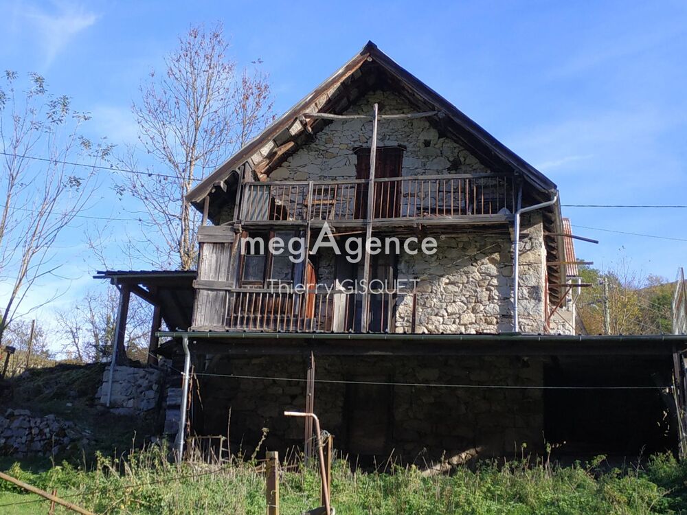 Vente Maison Maison 100 m² à rénover entièrement Erce