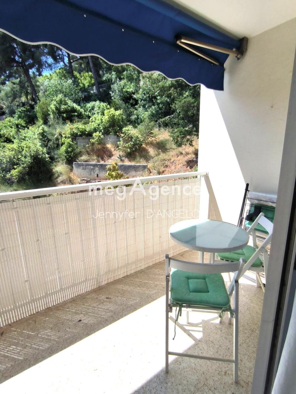 T3 meublé 70 m² avec terrasse et loggia fermée 970€ HC