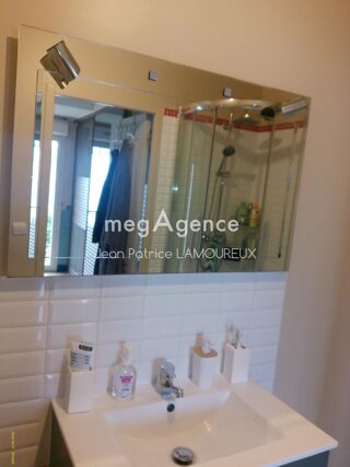  Maison � vendre 9 pi�ces 200 m�