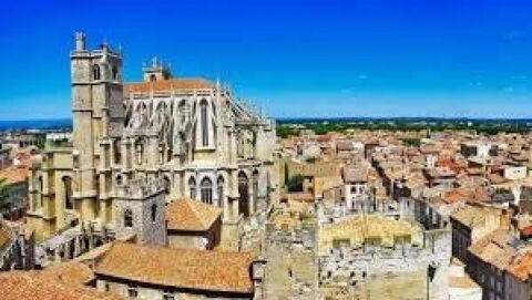 HOTEL SUR NARBONNE AVEC GRAND PARKING ATTENANT 1809000 11100 Narbonne