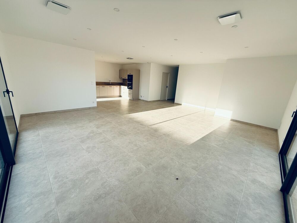 Vente Maison Villa 119 M2, 3 chambres terrain 384 M2, piscine Ginestas