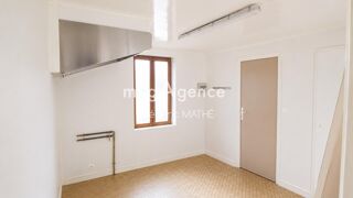  Immeuble à vendre 81 m²