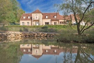  Maison  vendre 9 pices 290 m