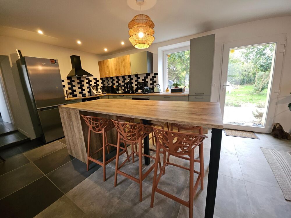 Vente Maison Maison 22260 2 chambres rénover Ploëzal