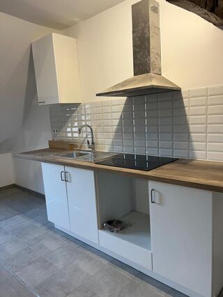  Immeuble à vendre 172 m² Sens