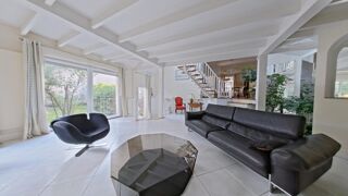  Maison � vendre 9 pi�ces 284 m�