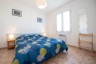  Maison à vendre 15 + pièces 379 m²