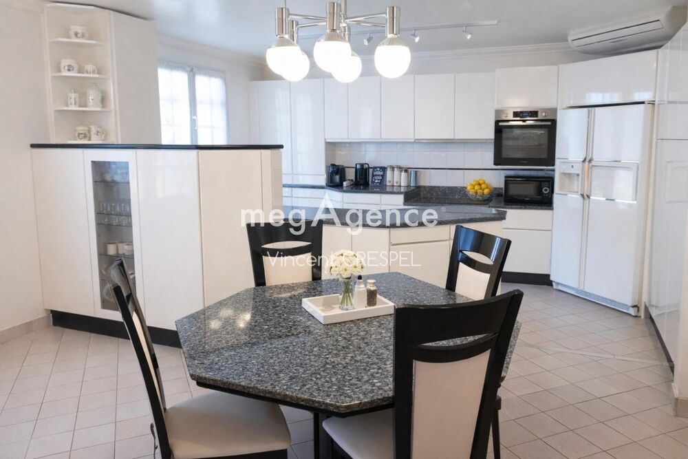 Vente Maison Maison sur La Flèche (72200) – 10 pièces- 283 m² – Jardin 1900 m² – Aucun travaux à prévoir La fleche