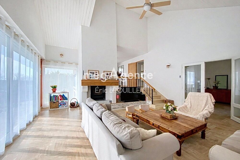 Vente Maison Maison 144 m² – 4 chambres – près de 250 m² utiles Val d erdre auxence