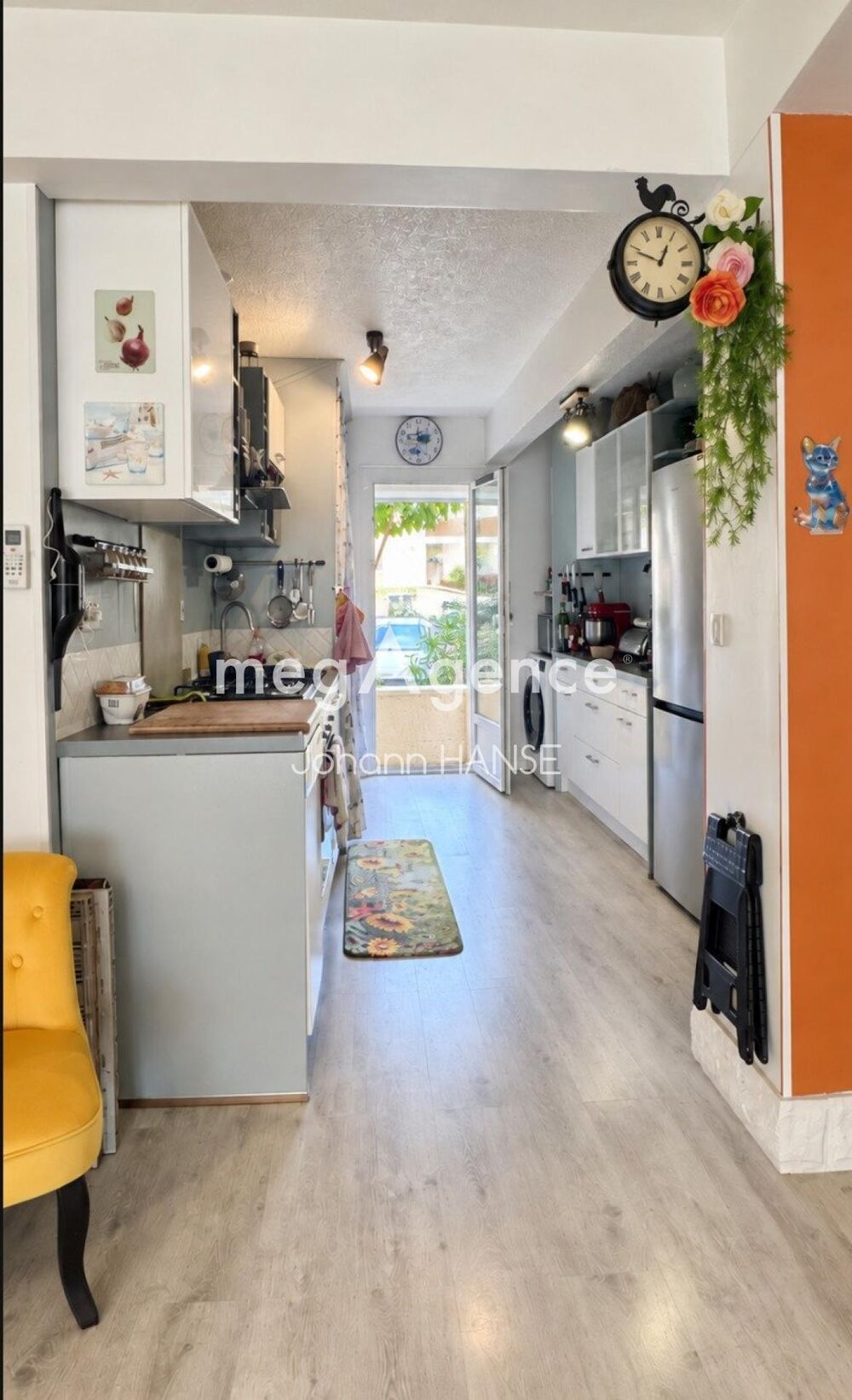 Vente Appartement Fréjus – Grand T2 de 59 m² meublé avec balcon Frejus