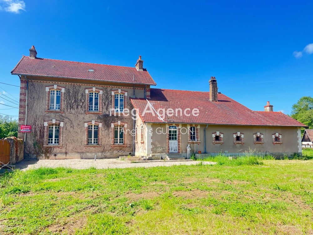 Maison de caractère bord de rivière à 25 du Mans