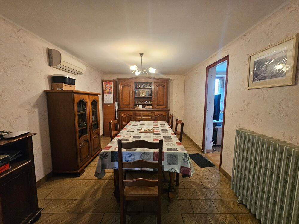 Plain pied, deux chambres avec jardin et garage