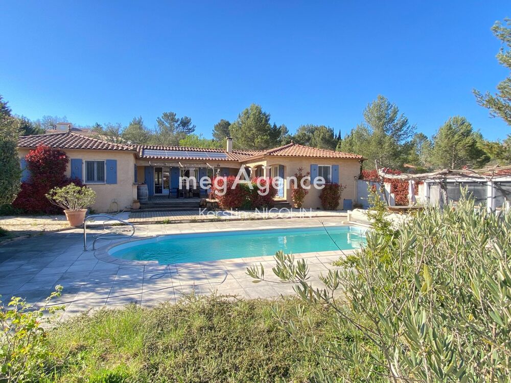 Maison 10 pièces 210 m² · à Neoules · 210 m² · 645 000 €