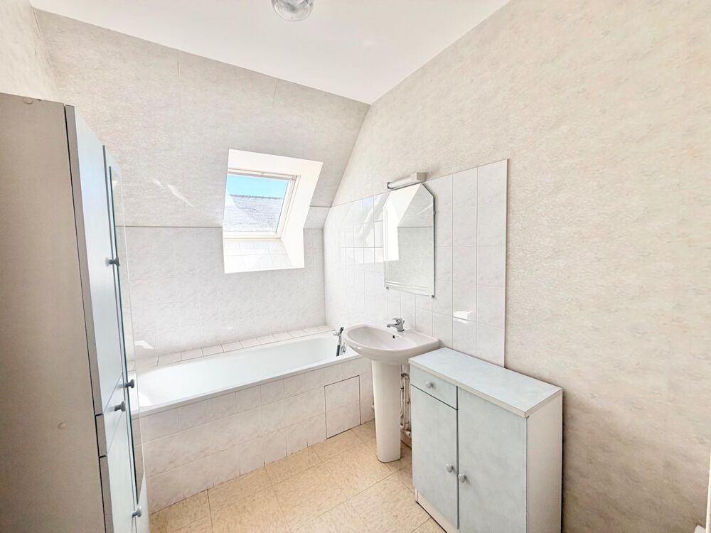 Vente Maison Maison 105 m² 4 chambres garage jardin Vitré La Fleuriais Vitre