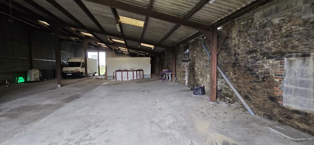 Vente Maison Grange de 300 m² à rénover. Chavagnes-en-paillers