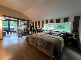  Maison � vendre 9 pi�ces 367 m�