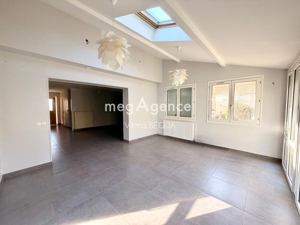 Vente Maison Belle maison familiale de 180 m² – 6 pièces Arces-dilo