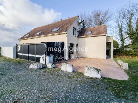 Local commercial avec forte visibilit&eacute; 210000 28000 Chartres