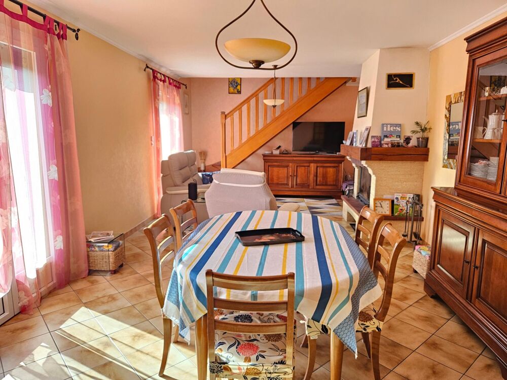 Vente Maison MAISON LUMINEUSE ET FONCTIONNELLE, BIEN EQUIPÉE, PROCHE DE TOUTES COMMODITÉS Saumur