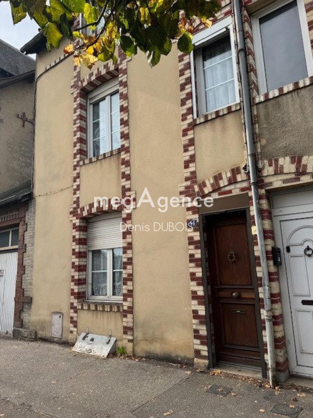 Vente Maison Maison de Ville trois chambres Alencon