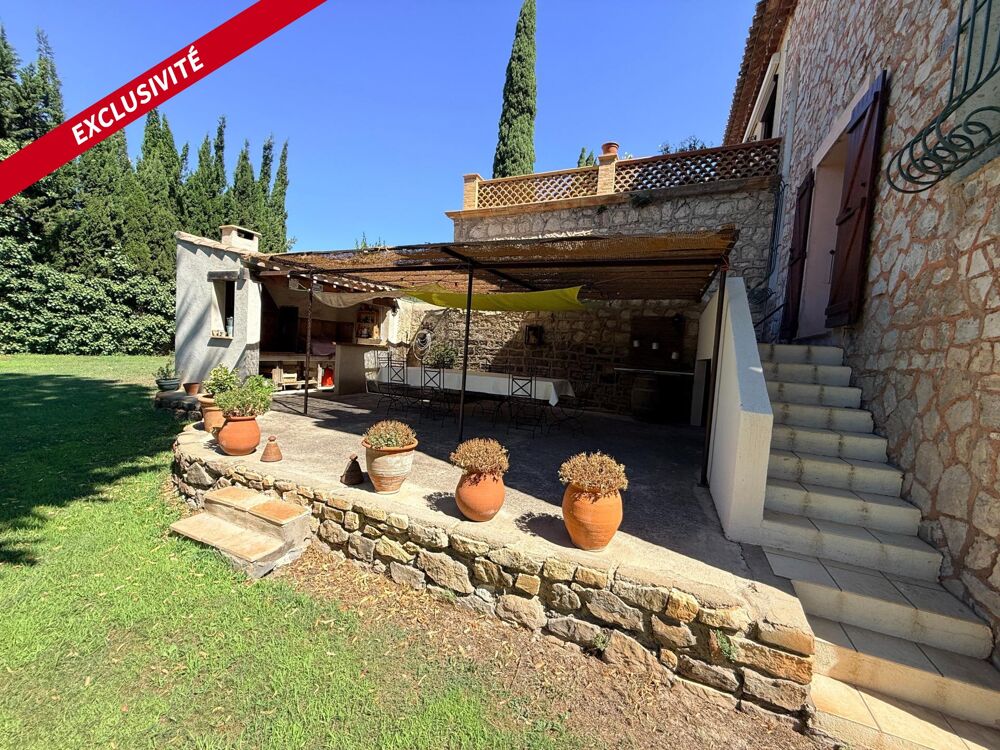 Demeure de 300 M2, 6 chambres, terrain 3000 M2