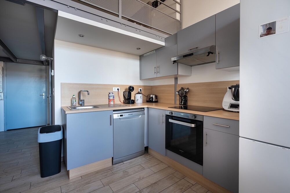 Vente Appartement Loft meublé avec ascenseur – Idéal investisseur LMNP Rue passementier Saint-etienne