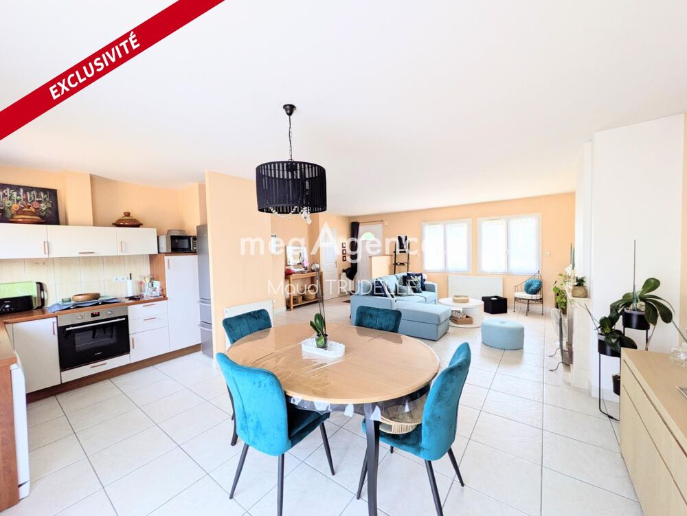 Vente Maison Plain pied au coeur du bourg Guecelard